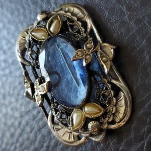VTG brooch